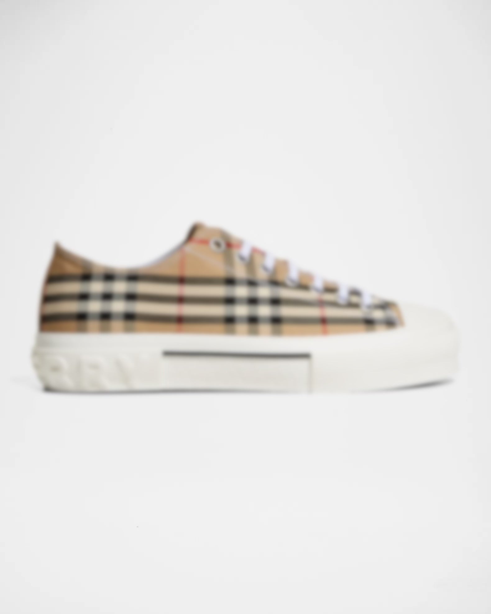 Burb3**ry Men’s