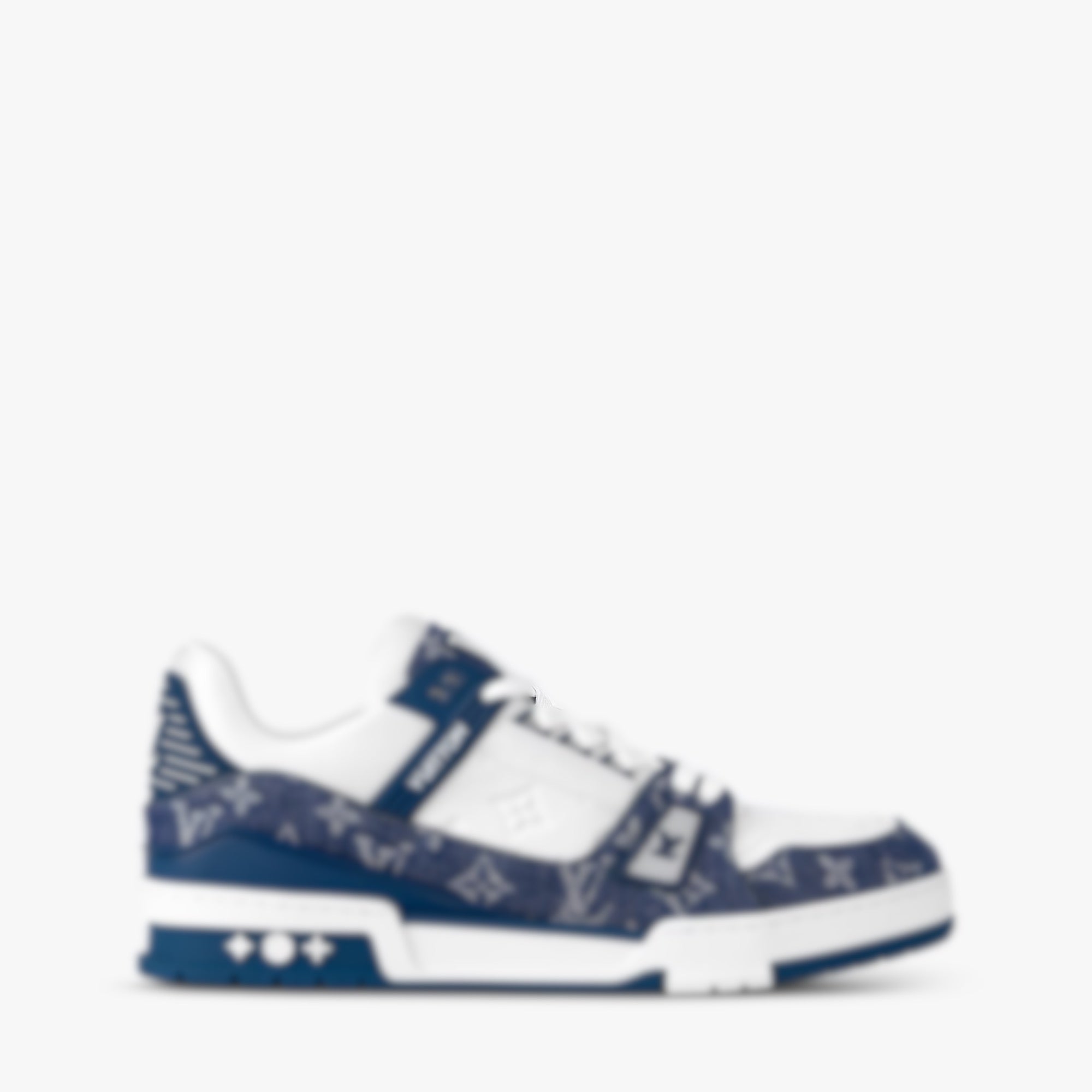 L_V_Trainer Blue